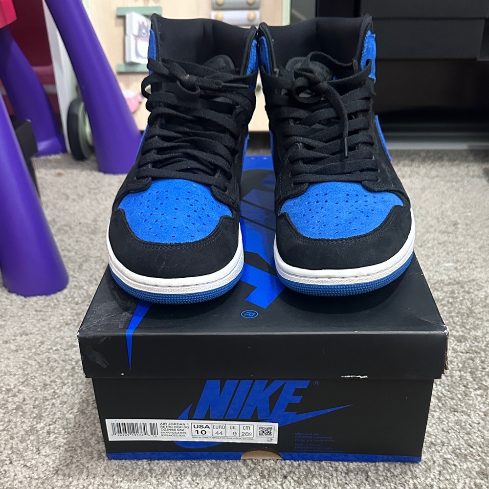 Nike Black and Blue High-Tops